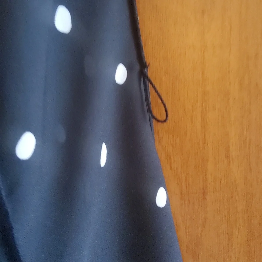 Classic Polka Dot Dress - Picture 9 of 11